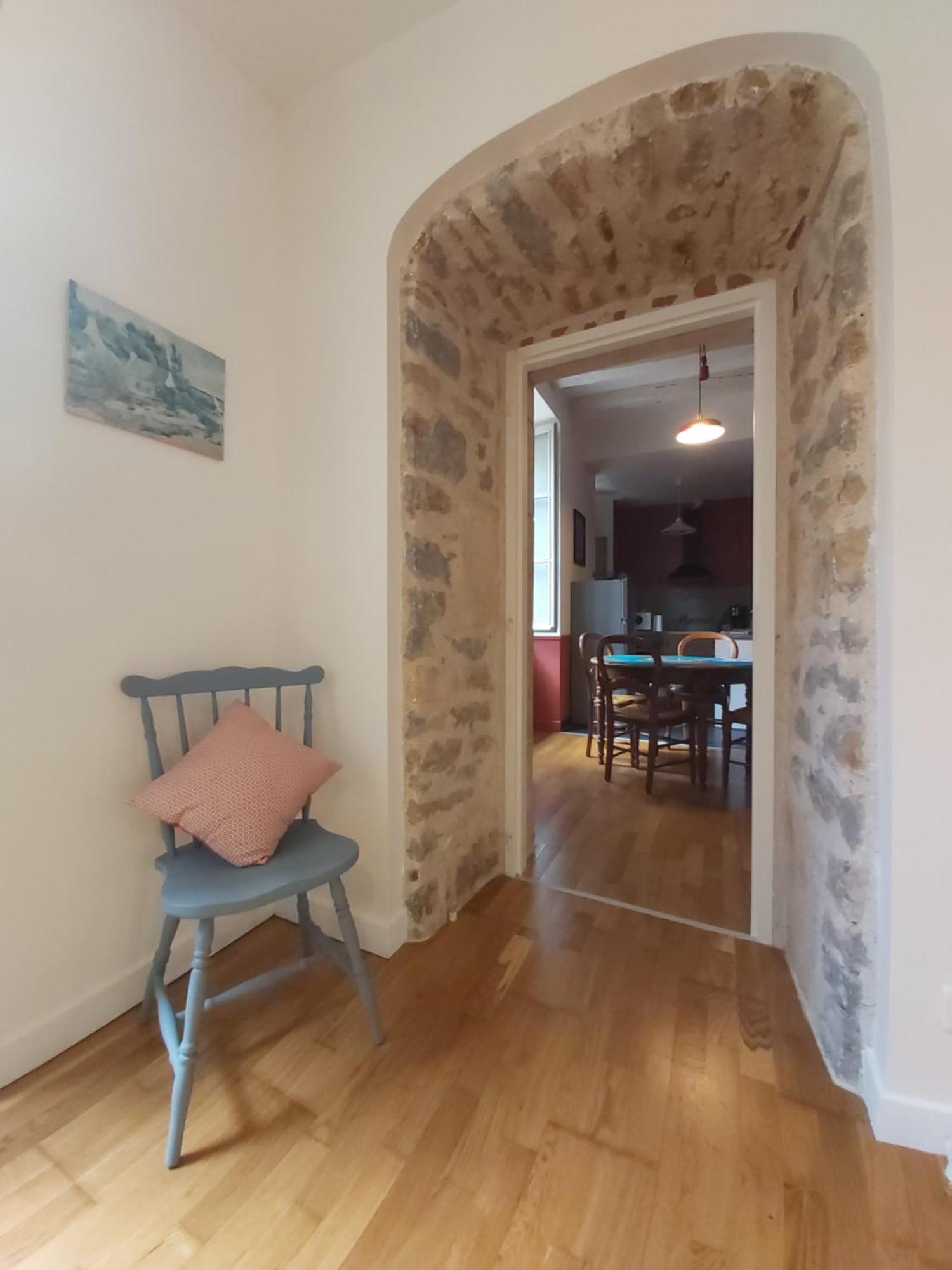 Le Saint-Georges Lägenhet Villefranche-de-Rouergue Exteriör bild
